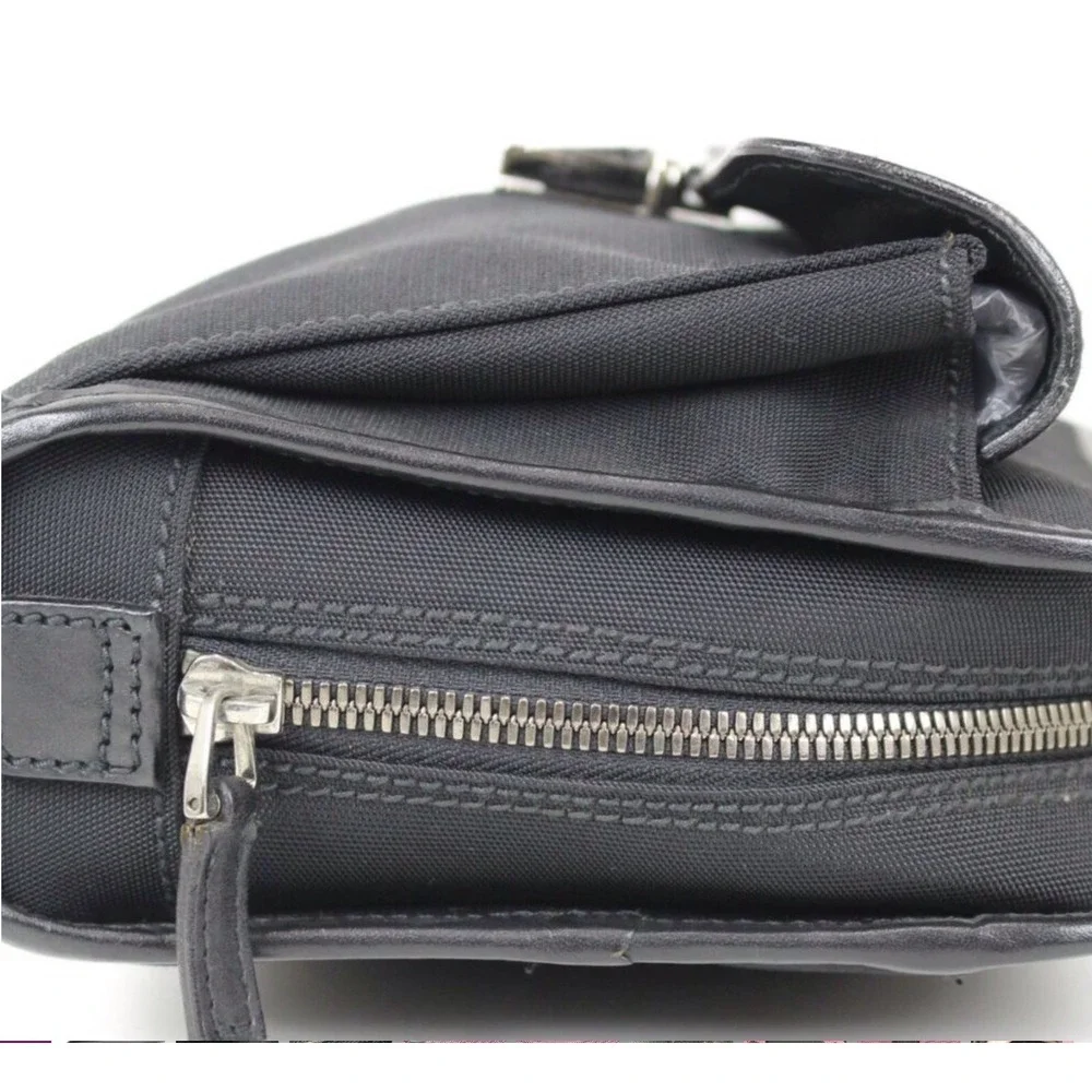 Gucci Black Nylon Leather Bag Silver Hardware Italy‎